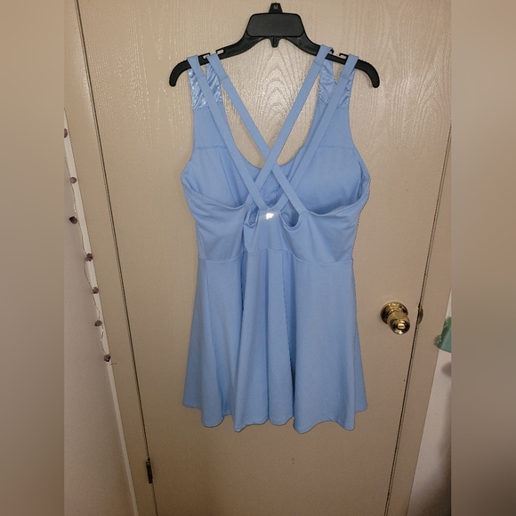 Fabletics Boost Performance Bali Blue Mini Dress With Shorts Womens 2XL - Picture 2 of 5